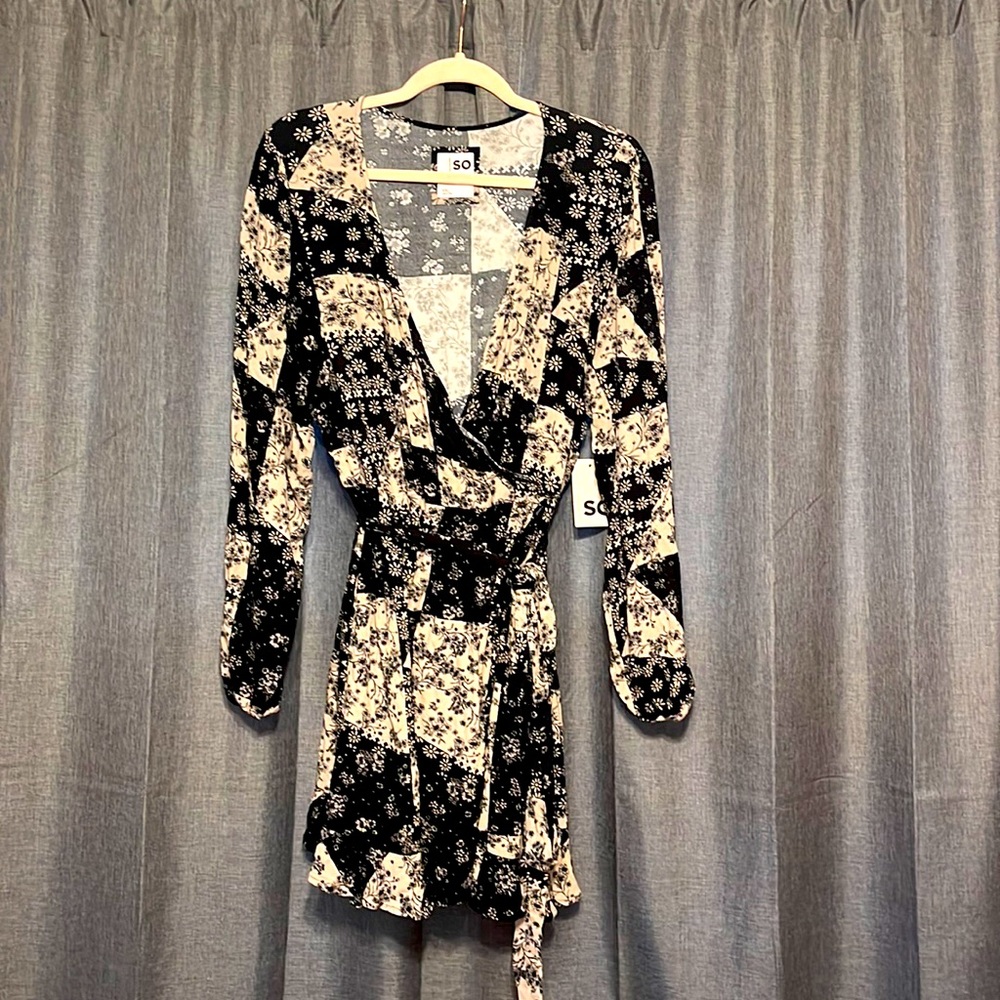 Side tie faux wrap ruffle dress snap front closure